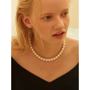 Kelly Pearl Necklace_VH24NNNE110M