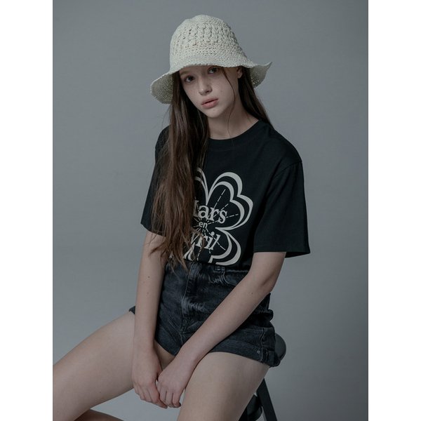 [리퍼브]CLOVER TSHIRT_BLACK CREAM
