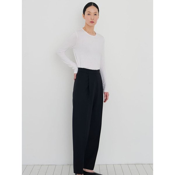 Light mood pleated wool pants