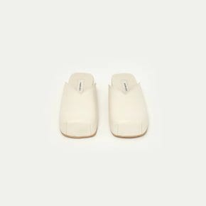 FW23 레나 Lena Square Flat Ivory