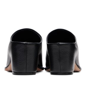 블랙 스퀘어 아치 뮬 AW26S2900L117 Black B01
