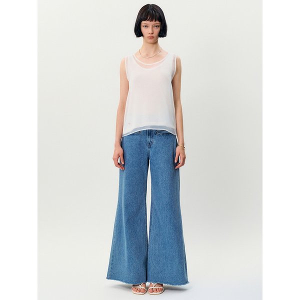 hegg sleeveless blouse _ Ivory