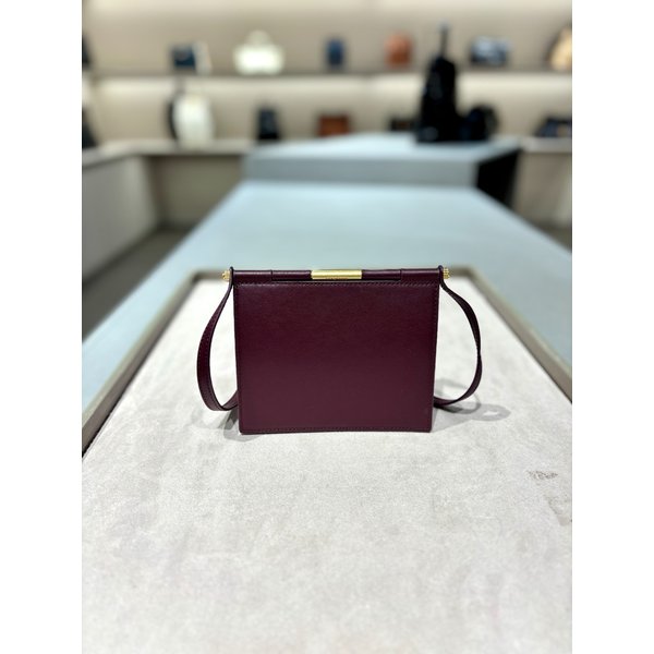 [파주점] 마엘 여권지갑 (Mael Passport Wallet) RCWGX24643WIX
