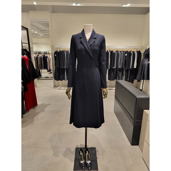 [파주점] 테일러드 플리츠 디테일 원피스 JPBA0OP094