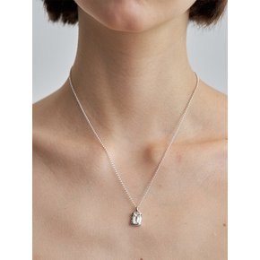 SAND DUNE STONE NECKLACE (CLEAR QUARTZ)