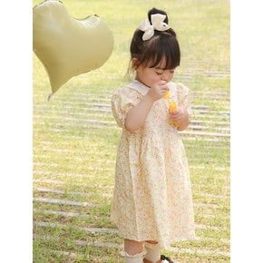 꽃들 속 귀여운 토끼 - 레이스 카라 유아 여름 원피스