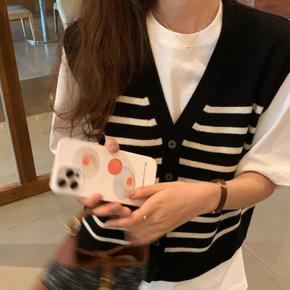 스트라이프 브이넥 니트 단추 조끼 베스트 (S9102378)