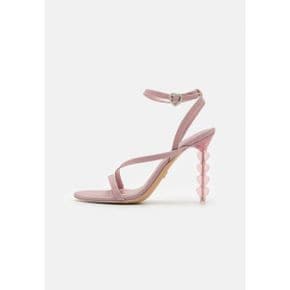 4350292 ALDO TIFFANIA - High heeled sandals pink