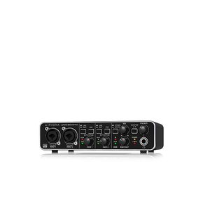 Behringer u-phoria umc204hd