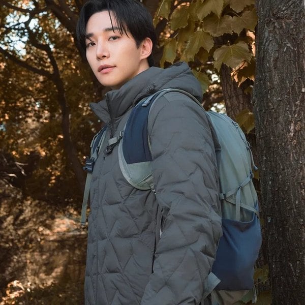 [부산점] 남성 에어써밋 하이브리드 경량 다운자켓 7L72029