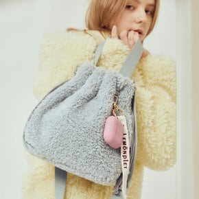 FAUX FUR BENE BUCKET BAG (LAC020KRACC)