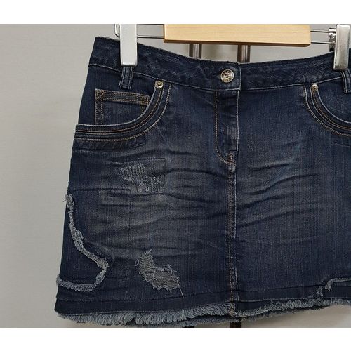 https://image-cdn.trenbe.com/productmain-image/20230218_638123016897388760_7481542_7.jpg