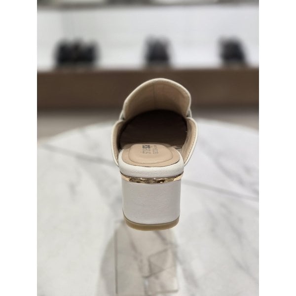 [시흥점] 여성 금장 장식 블로퍼 (CLS316)