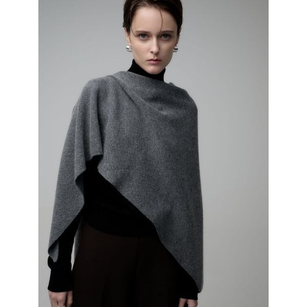 WOOL DRAPED CAPE- GRAY