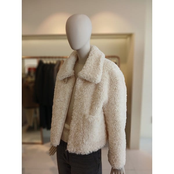 [여주점] 씨씨콜렉트 양털인조무스탕 E254psj167