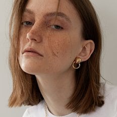 Revert earring - gold