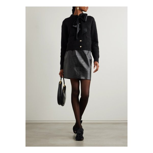 로즈 보우 디테일 알파카 혼방 가디건 블랙 1647597356880811