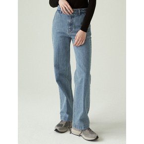 boot cut jeans  (light blue)