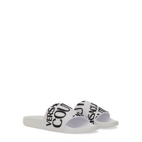 [베르사체 진스 꾸뛰르]  슬리퍼 FW24 77VA3SQ1_71352003 2910766