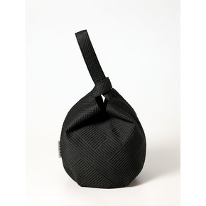 Embossing Dumpling Wrist bag_Stripe Black