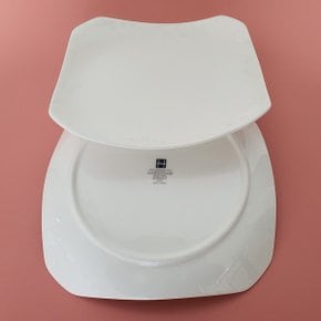 레니아 접시(특소) 품질좋은 국산 본차이나 제품~~