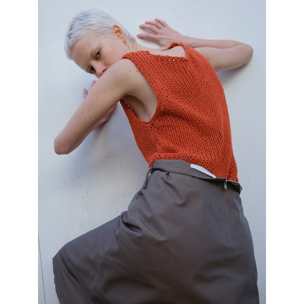 RAW DETAIL MIDI SKIRT IN ORANGE KHAKI