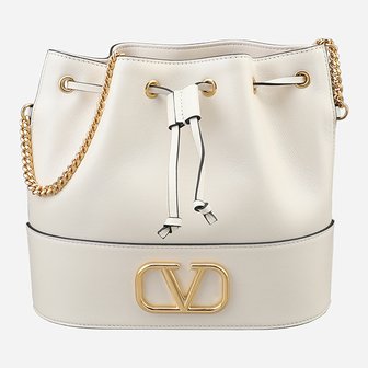 발렌티노 [시흥점] 6S 8W2P0T83 HPF I16 브이링 체인 버킷백 아이보리