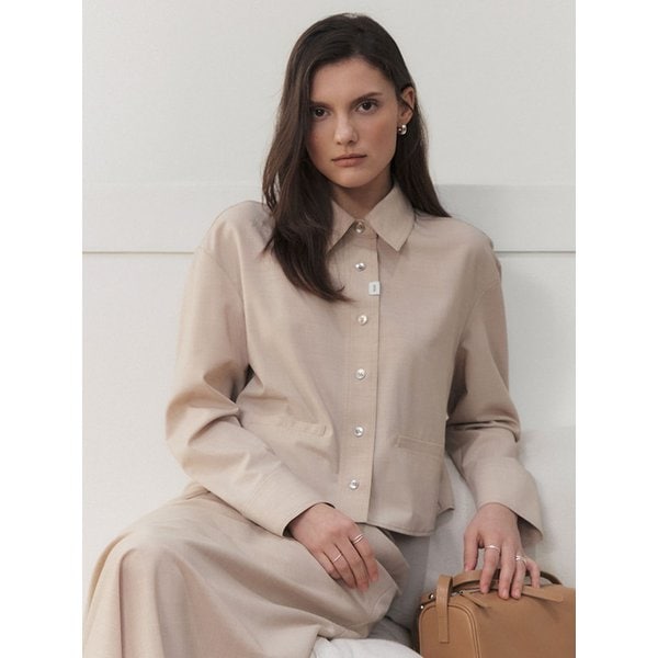 라이트울 드레이프 크롭 셔츠_LIGHT BEIGE