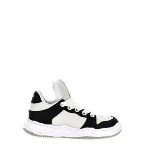 Wayne 스니커즈(유니섹스) SS24 A12FW718BLKWHT 2645690