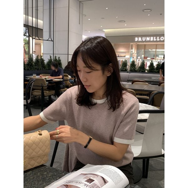 헤어리소프트 배색니트_COCOA+IVORY