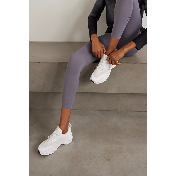 클라우드 러버 트림 메쉬 스니커즈 46376663162938731