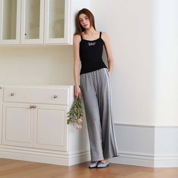 [시흥점] 여성 로즈레터링 슬리브리스 니트나시 (ES2OKV51)