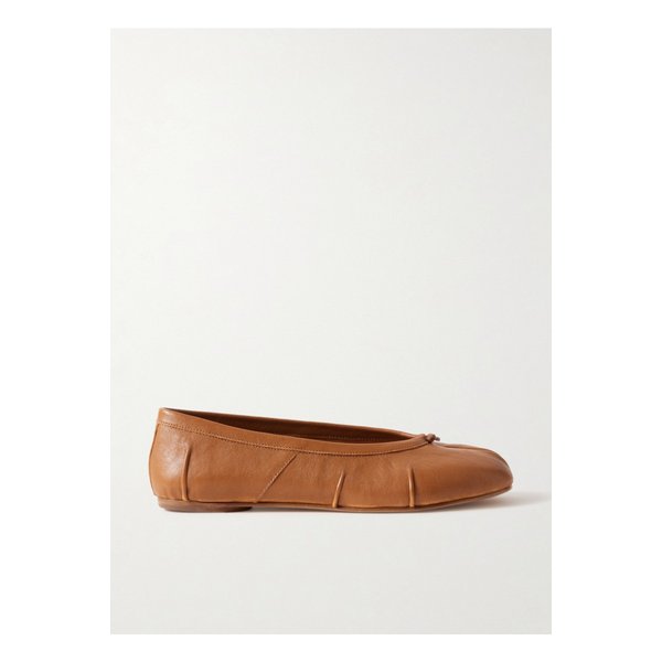 타비 스플릿 토 가죽 발레리나 플랫 1647597352613671