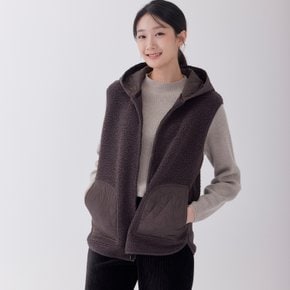 (2컬러) 뽀글이 퀄팅 후드집업 베스트 LCVTOA21