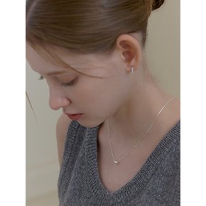 [진주귀걸이 2종 증정] Petite pearl ball shiny chain necklace