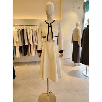 JJ지고트 [여주점] [JJ 지고트] 여성 배색 플레어 원피스 재킷셋트 GS2A0OP141