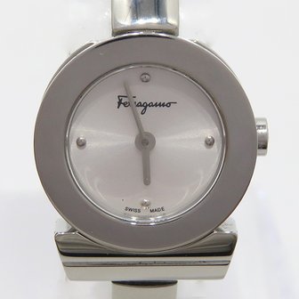 2. 페라가모 고이비..