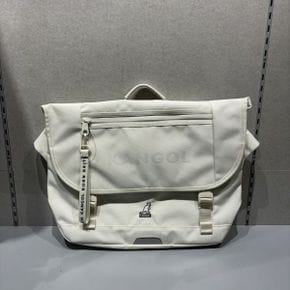 에픽 플래치 4 메신저백 2078 아이보리 Epik flach 4 Messenger Bag 2078 IVORY