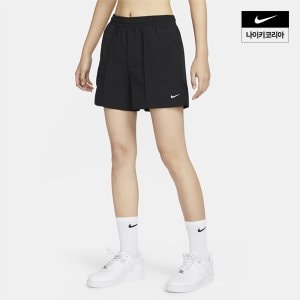 나이키 우먼스 나이키 스포츠웨어 에브리씽 우븐 미드라이즈 5인치 쇼츠 NIKE FV6623-010