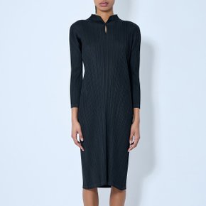 25 SS 플리츠 플리세 이세이미야케 버튼 플라켓 플리츠 미디 드레스 PP56JH116 15 BLACK