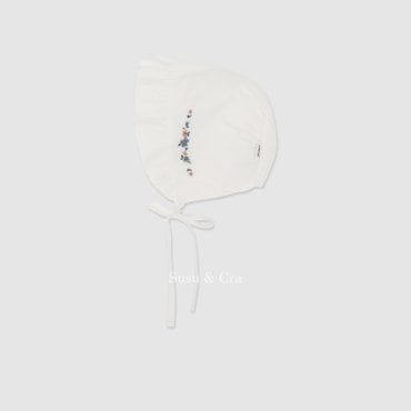 슈슈앤크라 로에일 프릴보넷 ㅡ 바닐라화이트