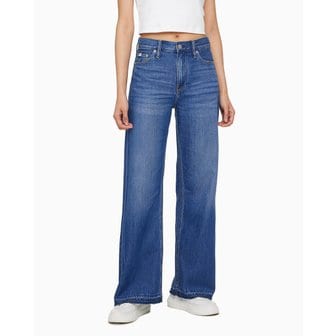 Calvin Klein Jeans 여성 하이라이즈 와이드핏 에코 쿨 데님(J224085)