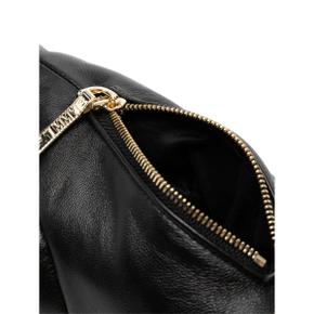 [미하라 야스히로] Shoulder bag A13BG710  BLACK 4311206