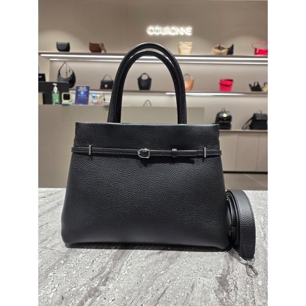 [부산점] 아델 토트 28_RXBTX25213BKX