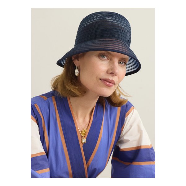 유지니아 킴 도티 비대칭 골지 메시 버킷 햇 네이비 1647597334165231