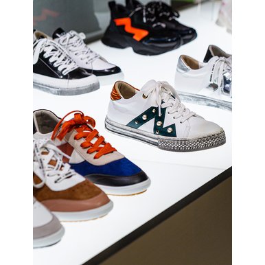 Sneakers_LARIA RK507