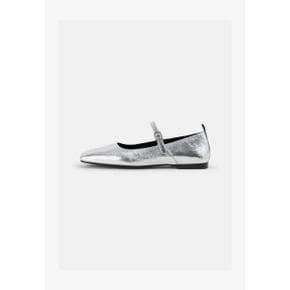 5067742 Vagabond DELIA - Ballet pumps silver