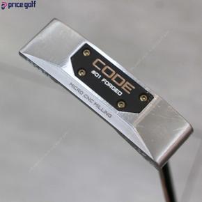 22년 CODE 01 FORGED 단조 퍼터 (실버) 예스골프 정품 PA2192695