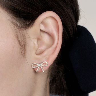 Hei [레드벨벳 웬디,한혜진,수민,엔믹스 해원착용]plain cubic ribbon earring