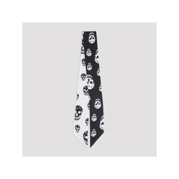 26SS 알렉산더 맥퀸 머플러 스카프 857553 3001Q 1078 BLACK IVORY DOM